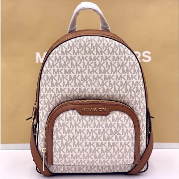 MICHAEL KORS JAYCEE MEDIUM
BACKPACK VANILLA - Picture 2 of 14